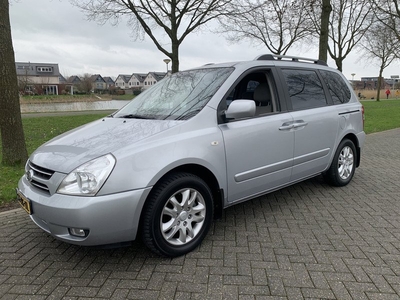 Kia Carnival 2.7 EX