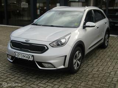 KIA Niro 1.6 GDi Hybrid DynamicLine | Camera, PDC, Stoel- en stuurwielverwarming