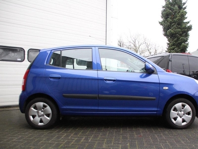 Kia Picanto 1.0 LXE Nieuwe koppeling en Dist.riem 4 seizoenen banden