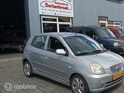 KIA PICANTO 1.1 LXE