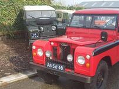 Land Rover 109 Series II benzine