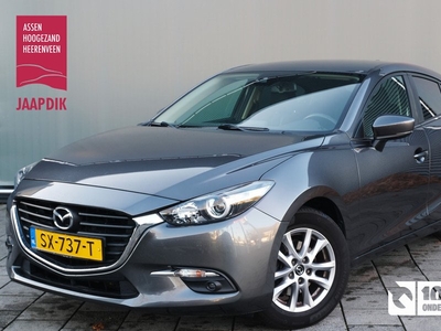 Mazda 3 BWJ 2018 / 120 PK 2.0 SkyActiv-SkyLease / Clima / Navi / Trekhaak / Cruise / Stoelverwarming / Privacy Glass / LMV / PDC /