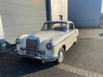 Mercedes-Benz 220 220S Ponton Coupe Bouwjaar 1957