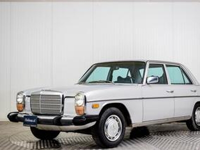 Mercedes-Benz 200 240 D