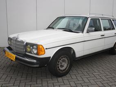 Mercedes-Benz 200 300 TD Turbo diesel