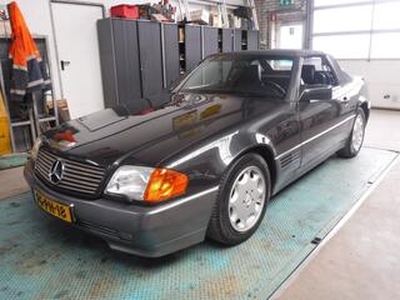 Mercedes-Benz 300