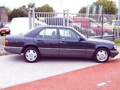 Mercedes-Benz 200 200-500 (W124) E