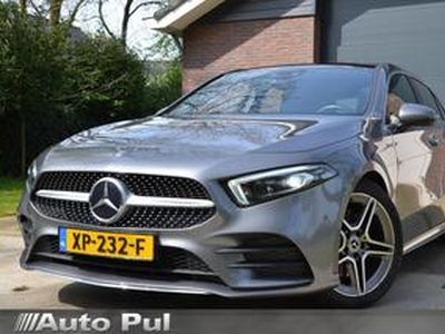 Mercedes-Benz A-KLASSE 220 Launch Edition Premium Plus AMG Navi/Led/Pdc/Ecc/Stoelverwarming/Panoramadak/Achteruitrijcamera/Voorstoelen elektrisch verstelbaar incl. memory/Trekhaak/18-Inch Lmv