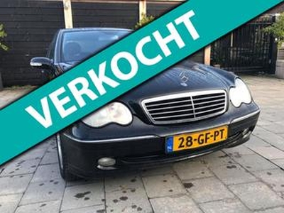 Mercedes-Benz C-KLASSE 180 Avantgarde NWE APK/6-BAK/NL AUTO !!!!!