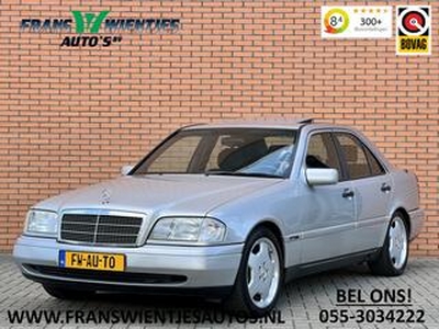 Mercedes-Benz C-KLASSE 180 Sport | Schuif - Kanteldak | Stoelverwarming | Parkeersensoren | Elektrische Ramen | Elektrische Spiegels |