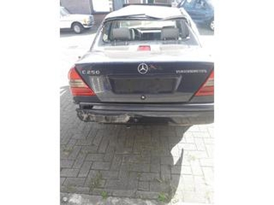 Mercedes-Benz C-KLASSE 250 TD Elegance