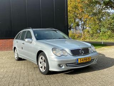 Mercedes-Benz C-KLASSE C 220 CDI ELEGANCE COMBI