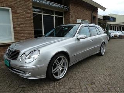 Mercedes-Benz E-KLASSE 500 Avantgarde 4-Matic