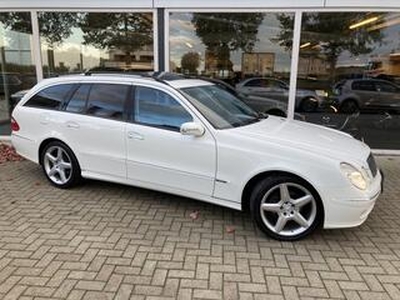 Mercedes-Benz E-combi 320 Avantgarde 4-Matic Aantoonbare kilometers! / Schuif-Kantel dak / Leder / Complete auto!