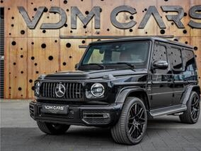 Mercedes-Benz G-KLASSE 63 AMG | Rear-Entertainment | Night-Pakket | 360? | Sportuitlaat | Smartphone Integration | Service recent |