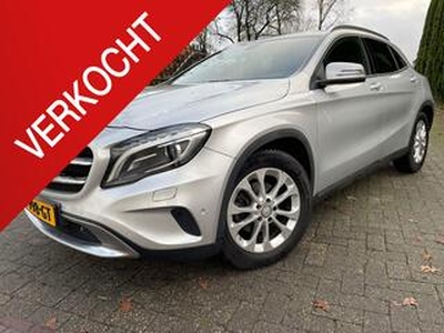 Mercedes-Benz GLA-KLASSE 200 Prestige 65000KM!! NAVI/PDC/XENON