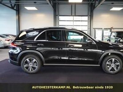 Mercedes-Benz GLE-KLASSE 300 d 4M Grijs Kenteken Distronic Panoramadak Trekhaak