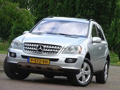 Mercedes-Benz M-KLASSE ML 500 V8 / AMG-pakket / DAB+ / USB