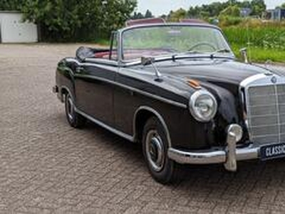 Mercedes-Benz S-KLASSE Mercedes 220 S cabriolet 1957