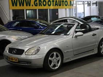 Mercedes-Benz SLK-KLASSE 200 Volledige Historie Aanwezig Leder, NAP, Stuurbekrachtiging