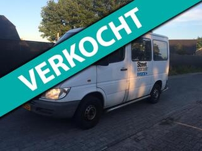 Mercedes-Benz SPRINTER 208 CDI 300