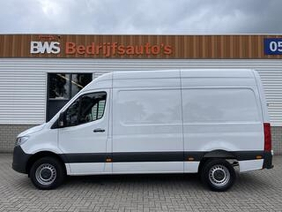 Mercedes-Benz SPRINTER 317 1.9 CDI 170pk L2H2 / rijklaar ? 38.950 ex btw / lease vanaf ? 816 / zo goed als nieuw! / climate control / trekhaak / achteruit rijcamera