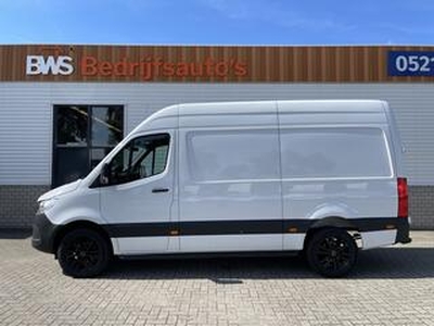 Mercedes-Benz SPRINTER 317 1.9 CDI 170pk L2H2 / rijklaar ? 40.950 ex btw / lease vanaf ? 856 / climate control / trekhaak kan omgekeurd worden naar 3500 kg / achteruit rijcamera / 18 inch velgen / zwarte sidebars !