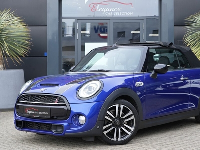 MINI Cabrio 2.0 Cooper S Chili Serious Business 192pk Navigatie/Harmann/Stoelverwarming