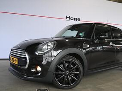 Mini COOPER 1.5 Business 5-DRS NAP Ecc Navigatie PDC 100% Onderhouden! Inruil Mogelijk!