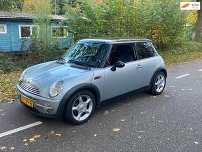 Mini COOPER Mini 1.6 107451 KM GELOPEN AIRCO BJ 2003