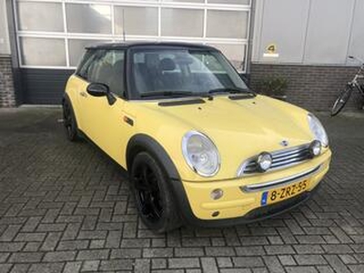 Mini COOPER Mini 1.6 Chili