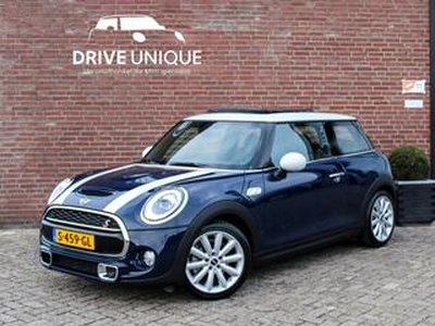 Mini COOPER S Mini 2.0 Chili Panorama, Union-jack LED Achter, Parkeersensoren, LED, Sportstoelen, Cruisecontrol, 17 inch LM Velgen