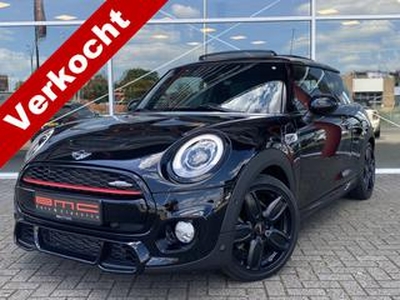 Mini John Cooper Works Mini 2.0 package , Panoramadak, Jcw kleppen uitlaat YOURS LEXDER,achteruitrij camera enz enz