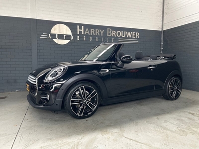 Mini Mini Cabrio 1.5 Cooper Chili automaat, mooie volle uitvoering.