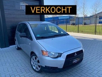 Mitsubishi COLT 1.3 ClearTec 5D Airco Parkeersensor Lage km!