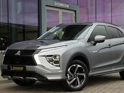 Mitsubishi ECLIPSE Cross 2.4 PHEV Executive | 360 Camera | Standkachel | Uit voorraad leverbaar!