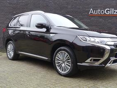 Mitsubishi OUTLANDER 2.4 PHEV Intense+ l Apple CarPlay l Premium Audio l Leder l Camera l Lane l Bots l Trekhaak l 1500KG