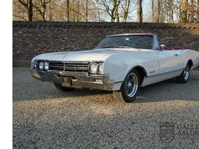 Oldsmobile 88 Dynamic Convertible PRICE REDUCTION! only 29.710 original miles, highly original