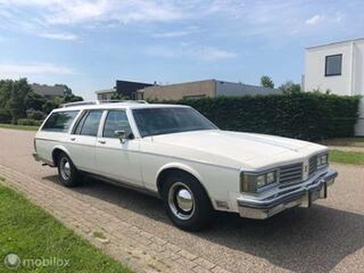 Oldsmobile DELTA-88 5.0 88 Royal