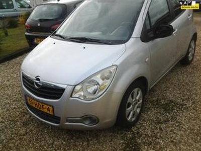 Opel AGILA 1.2 Enjoy Zeer lux,s Airco LMV NL AUTO 65 000 KM MET NAP.