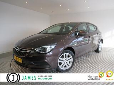 Opel ASTRA 1.0 Turbo Online Edition Camera, Navigatie