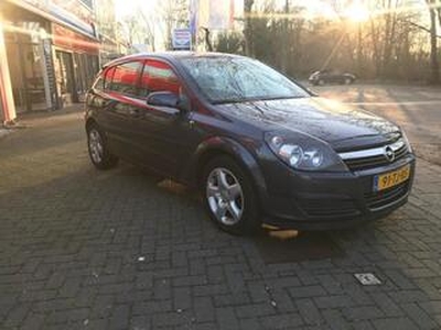 Opel ASTRA 1.6 Business VERKOCHT VERKOCHT! WIJ KOPEN UW AUTO IN MET EVT SCHADES, AFKEURPUNTEN EN DEFECTEN