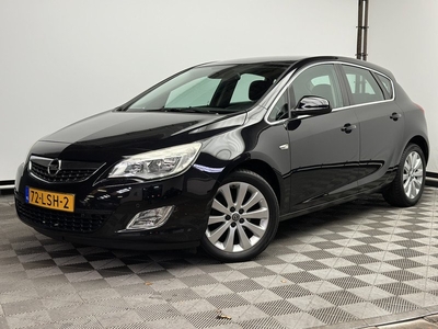 Opel Astra 1.6 Cosmo 5-drs ECC LM17