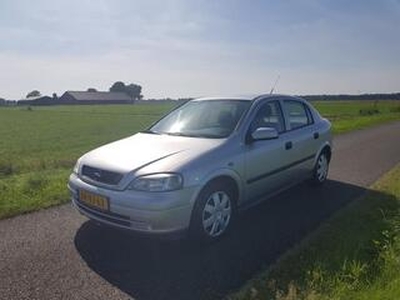 Opel ASTRA 1.6 GL Automaat! NW DISTRIBUTIE! NW APK!