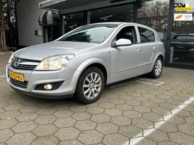 Opel ASTRA 1.6 Temptation