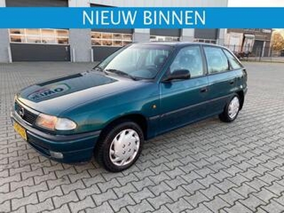 Opel ASTRA 1.6i Fresh 1.6 1e EIGENAAR AUTO MET MAAT