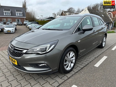 Opel Astra Sports Tourer 1.4 Turbo Carplay, Lane Assist, Front Assist, Elektrische klep, Keyless entry, Half leder