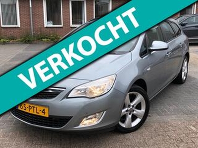 Opel ASTRA Sports Tourer 1.4 Turbo NAVIGATIE/PDC/6BAK/120PK/RIJDTNIEUW!/