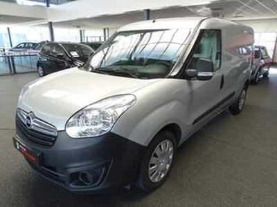 Opel COMBO 1.3 CDTi L2H1 Edition Euro 6 Maxi Trekhaak, Airco, Grijs metallic.