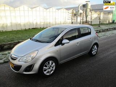 Opel CORSA 1.2-16V Cosmo 5 Drs